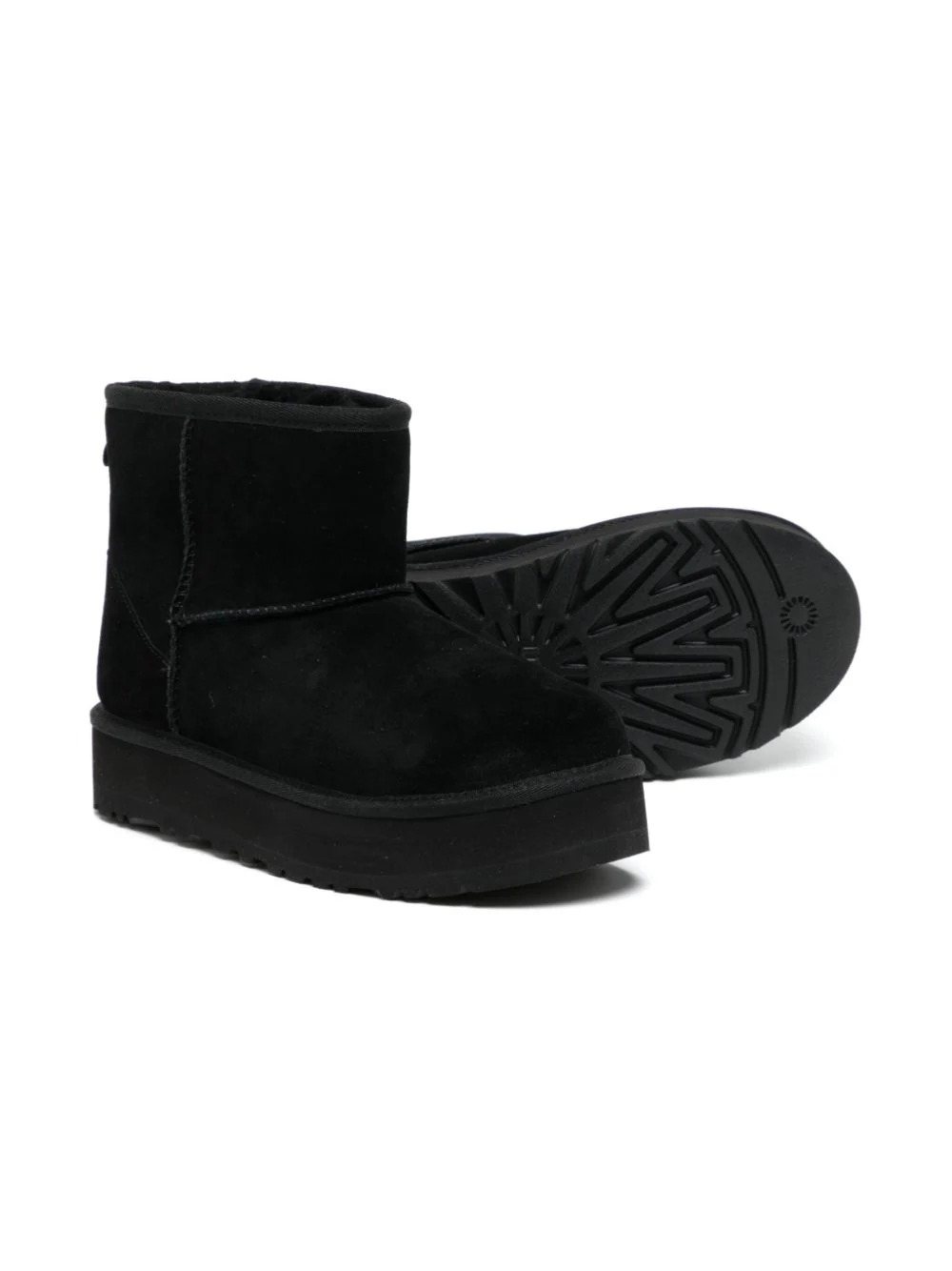 Uggs for hotsell kids black